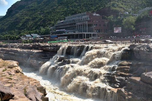 黄河壶口瀑布在哪个县_黄河壶口瀑布属于哪个市